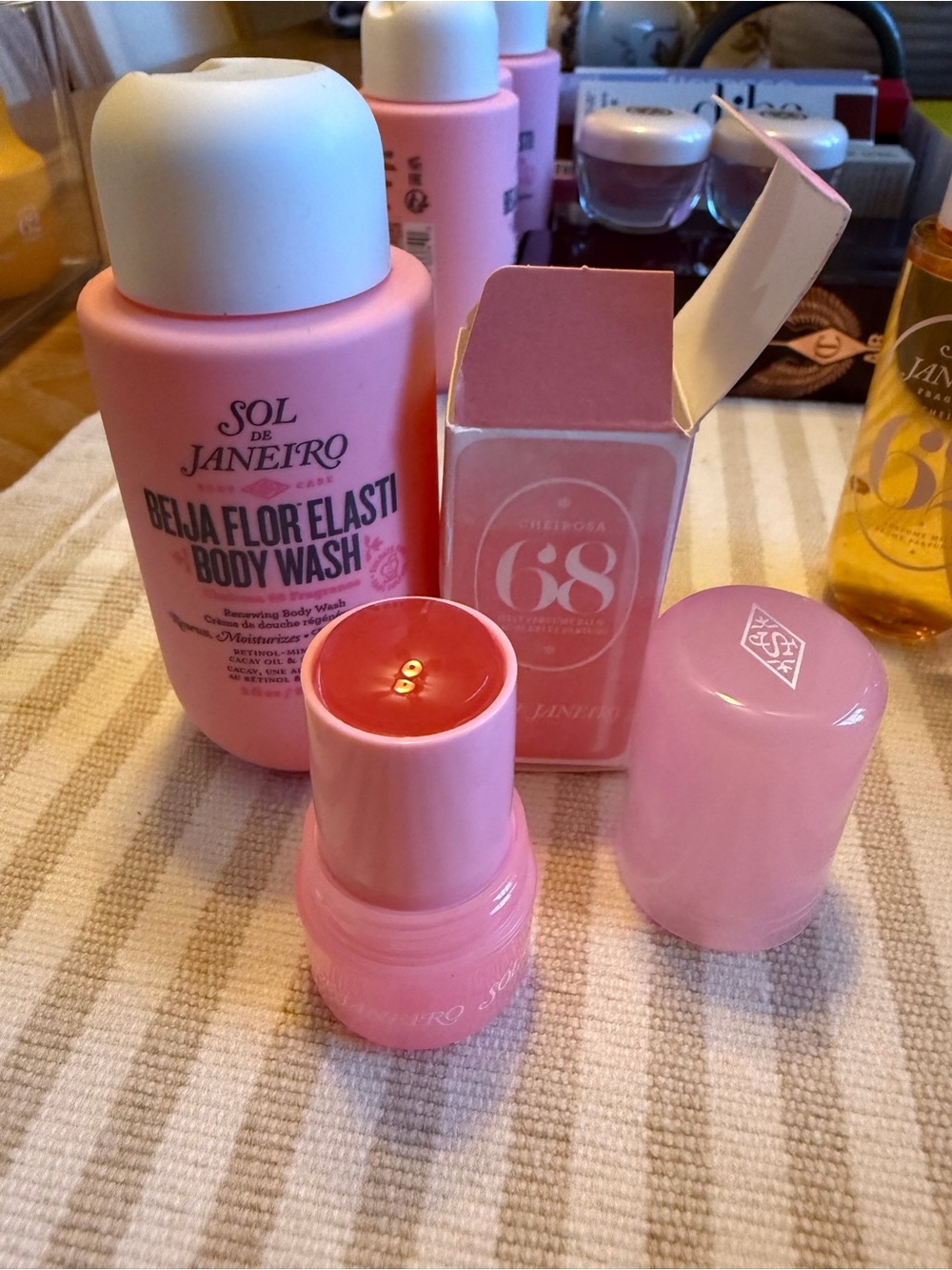 Sol de Janeiro Pink Beija Flor Elasti Body Wash & Cheirosa 68 Balm Duo